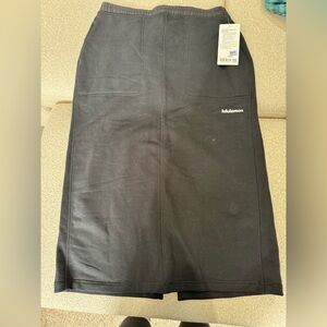 NWT Lululemon Loungeful High-Rise Midi Skirt in Black